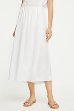 Load image into Gallery viewer, CULOTTE PANTS IN CRÊPE DE CHINE
