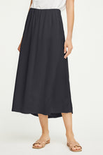 Load image into Gallery viewer, CULOTTE PANTS IN CRÊPE DE CHINE
