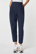 Load image into Gallery viewer, CARROT PANTS IN PINSTRIPE COTTON/LINEN BLEND

