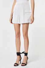 Load image into Gallery viewer, BERMUDA SHORTS IN STRETCHY VISCOSE CRÊPE

