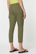 Load image into Gallery viewer, CARGO PANTS IN STRETCHY POPLIN
