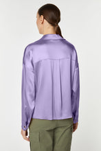 Load image into Gallery viewer, BOXY SHIRT IN STRETCHY SATIN WITH GOLD METAL BUTTONS

