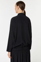 Load image into Gallery viewer, BOYFRIEND JACKET IN CRÊPE DE CHINE
