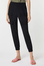 Load image into Gallery viewer, CRÊPE DE CHINE JOGGERS WITH MAXI DOUBLE POCKETS ON THE SIDES
