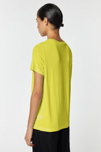 Load image into Gallery viewer, BASIC CREW-NECK JERSEY T-SHIRT
