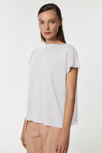 Load image into Gallery viewer, CREW NECK CROPPED TOP IN LINEN/VISCOSE JERSEY
