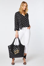 Load image into Gallery viewer, BOXY SHIRT WITH THREE QUARTER SLEEVES

