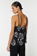 Load image into Gallery viewer, HALTER NECK TOP IN FLORAL-PRINTED VISCOSE
