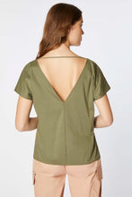 Load image into Gallery viewer, BOXY TOP IN STRETCHY COTTON POPLIN WITH DOUBLE V NECK
