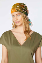Load image into Gallery viewer, BANDANNA IN TROPICAL-PRINT VISCOSE
