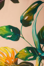 Load image into Gallery viewer, BANDANNA IN TROPICAL-PRINT VISCOSE
