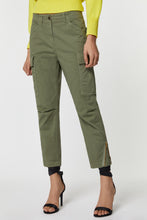 Load image into Gallery viewer, CARGO PANTS WITH ZIPPERS, IN DENIM-LOOK STRETCHY COTTON GABERDINE
