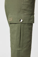 Load image into Gallery viewer, CARGO PANTS WITH ZIPPERS, IN DENIM-LOOK STRETCHY COTTON GABERDINE
