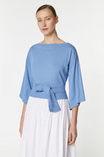 Load image into Gallery viewer, CREW-NECK CROPPED COTTON TOP WITH SASH
