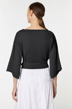 Load image into Gallery viewer, CREW-NECK CROPPED COTTON TOP WITH SASH
