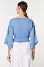Load image into Gallery viewer, CREW-NECK CROPPED COTTON TOP WITH SASH
