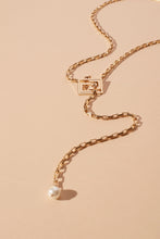 Load image into Gallery viewer, CHAIN NECKLACE WITH DOUBLE CHARM
