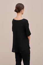 Load image into Gallery viewer, CREPE DE CHINE TOP WITH THREE-QUARTER SLEEVES
