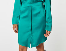 Load image into Gallery viewer, COLLARED DRESS IN STRETCHY SATIN
