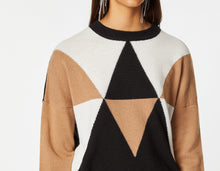 Load image into Gallery viewer, CHUNKY KNIT CREW-NECK SWEATER WITH COLOR-BLOCK DETAILS
