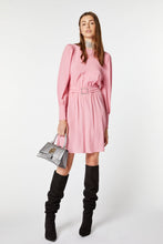 Load image into Gallery viewer, BOXY TOP-HANDLE BAG IN TUMBLED LEATHER
