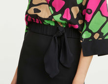Load image into Gallery viewer, BUTTERFLY PRINT WRAP BLOUSE
