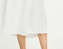 Load image into Gallery viewer, CULOTTE PANTS IN CRÊPE DE CHINE
