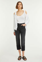 Load image into Gallery viewer, BLACK DENIM ROLLED-CUFF JEANS
