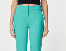 Load image into Gallery viewer, DRAINPIPE PANTS IN VISCOSE CREPE
