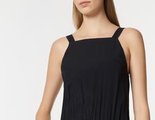 Load image into Gallery viewer, HALTER NECK JUMPSUIT IN CRÊPE DE CHINE
